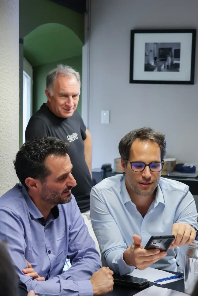 Équipe projet en séance de co-design autour d’une application